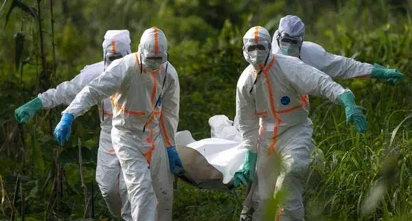Surto de Ebola se alastra e chega ao Quênia: primeiro caso importado acende alerta sanitário na África Oriental