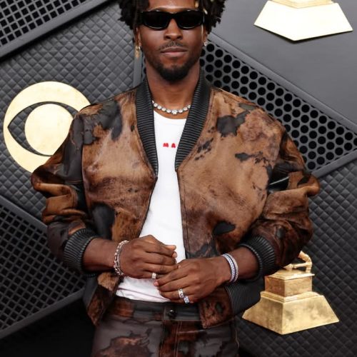 SAINt JHN: A Voz Guianense-Americana Que Redefine as Fronteiras do R&B e Hip-Hop Global